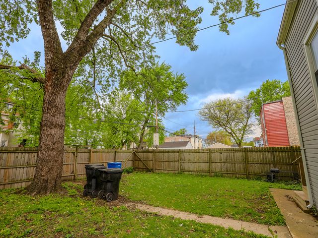 224 N Lockwood Avenue, Chicago, IL 60644