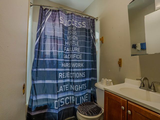 224 N Lockwood Avenue, Chicago, IL 60644