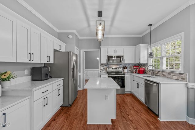 5915 Eaglesfield Drive, Raleigh, NC 27613