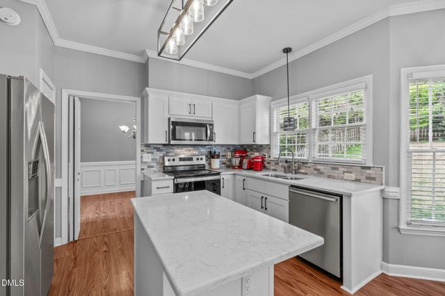 5915 Eaglesfield Drive, Raleigh, NC 27613