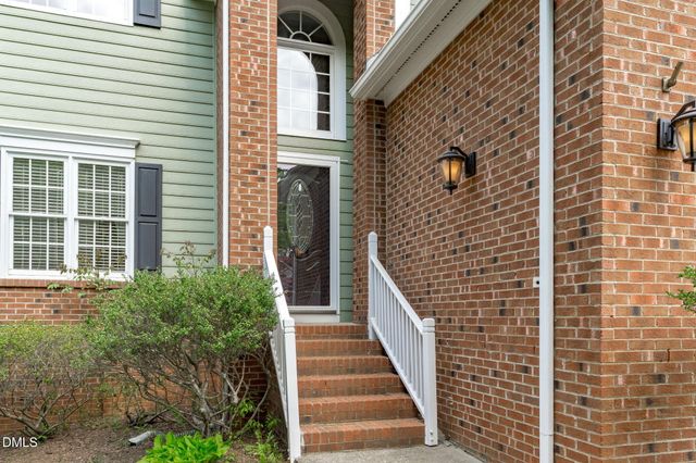 5915 Eaglesfield Drive, Raleigh, NC 27613