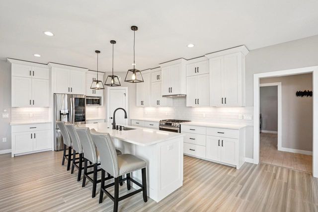 1208 Thistle Dew Lane, Waunakee, WI 53597