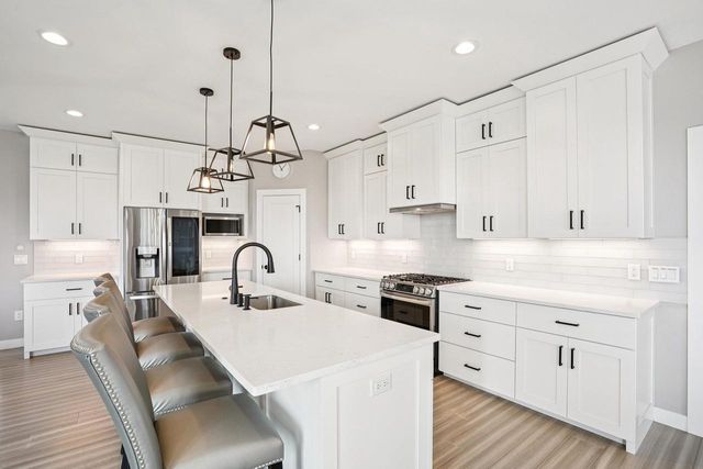 1208 Thistle Dew Lane, Waunakee, WI 53597