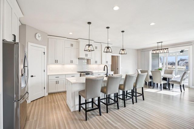 1208 Thistle Dew Lane, Waunakee, WI 53597