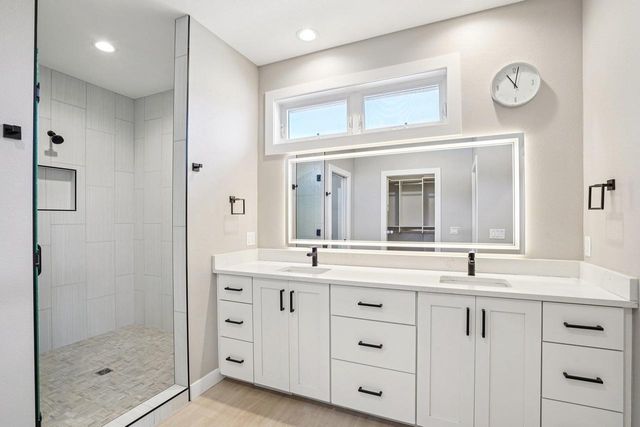 1208 Thistle Dew Lane, Waunakee, WI 53597