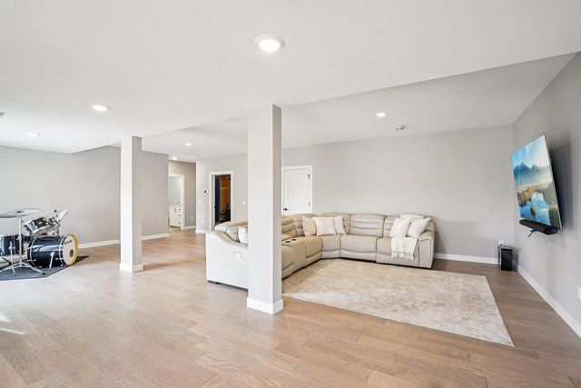 1208 Thistle Dew Lane, Waunakee, WI 53597