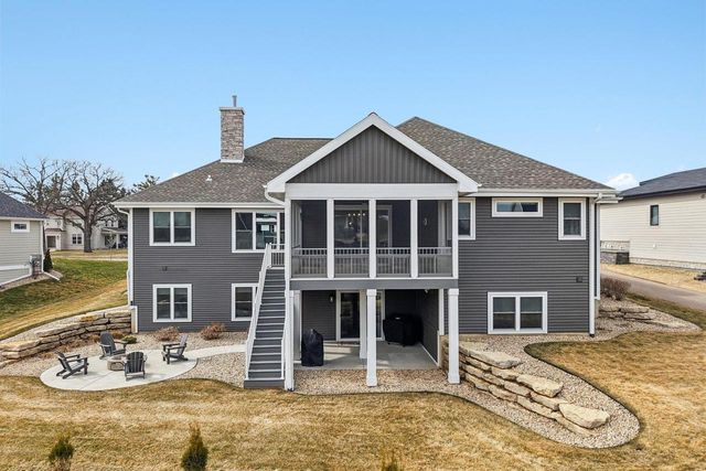 1208 Thistle Dew Lane, Waunakee, WI 53597
