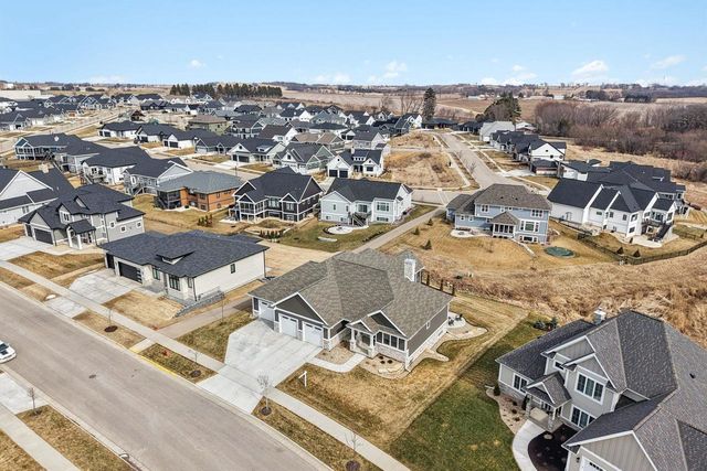 1208 Thistle Dew Lane, Waunakee, WI 53597