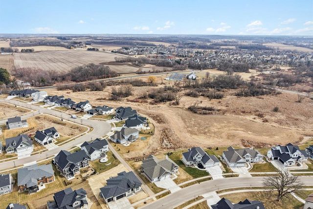 1208 Thistle Dew Lane, Waunakee, WI 53597