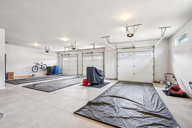 1208 Thistle Dew Lane, Waunakee, WI 53597