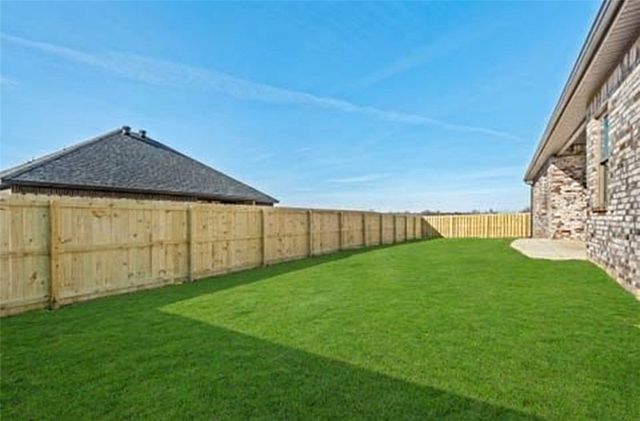 2413 Salmon Street, Pea Ridge, AR 72751