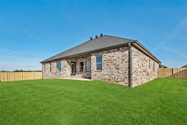 2413 Salmon Street, Pea Ridge, AR 72751