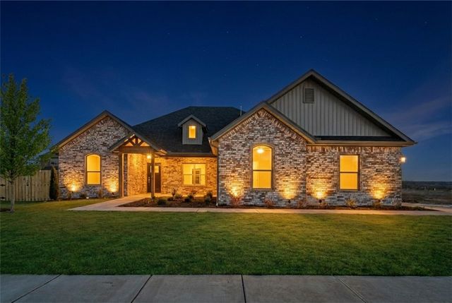 2413 Salmon Street, Pea Ridge, AR 72751