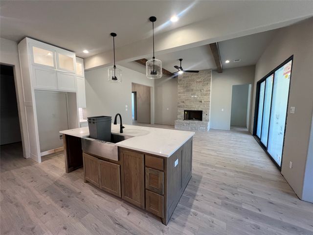 1053 Llano Way, Poolville, TX 76487