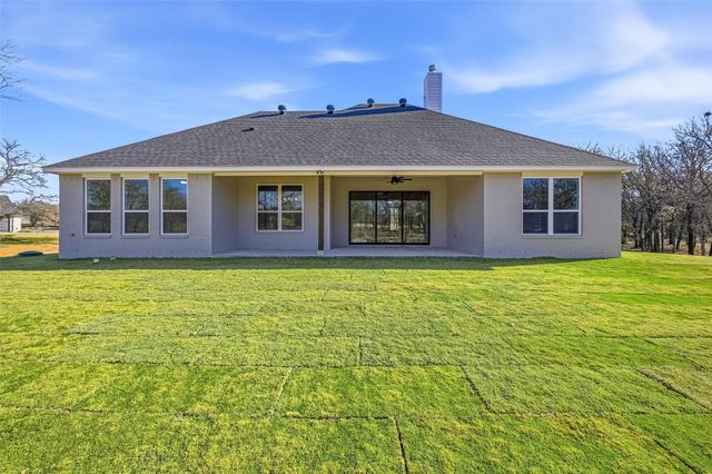 1053 Llano Way, Poolville, TX 76487