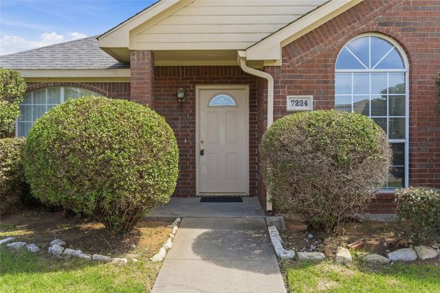 7224 Indiana Avenue, Fort Worth, TX 76137