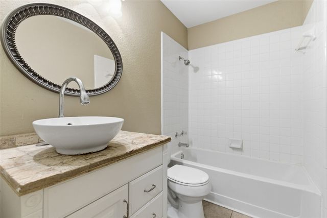 7224 Indiana Avenue, Fort Worth, TX 76137