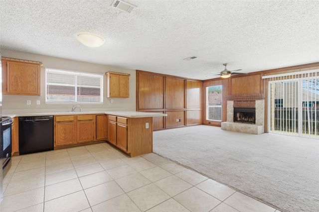 7224 Indiana Avenue, Fort Worth, TX 76137