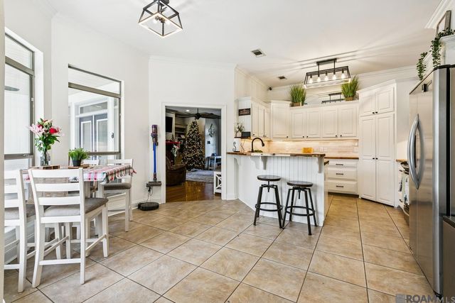 21620 Wj Wicker Rd, Zachary, LA 70791