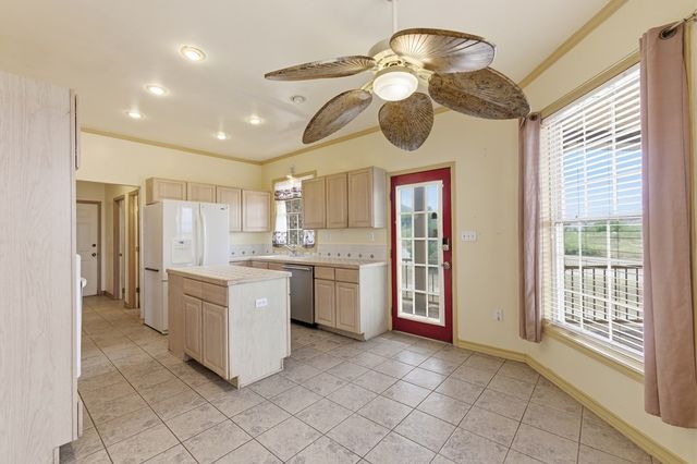 2005 Longbranch, Alpine, TX 79830