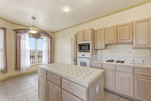 2005 Longbranch, Alpine, TX 79830