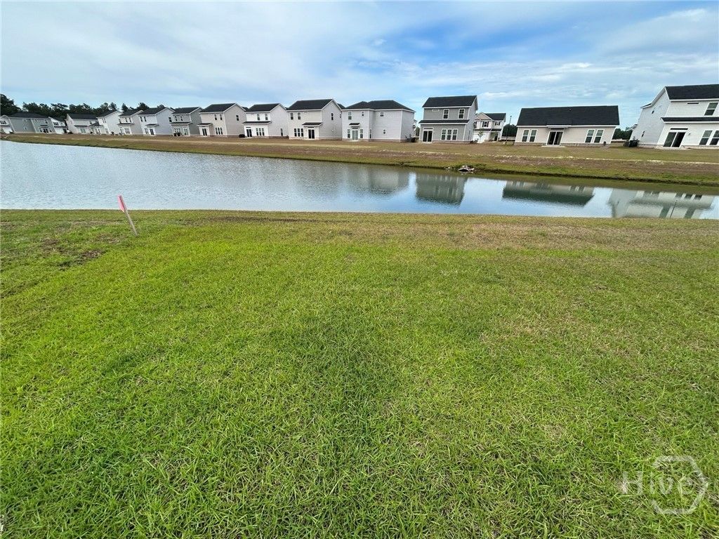 Image 16 of property listing at 135 Mage Circle, Savannah, GA 31302