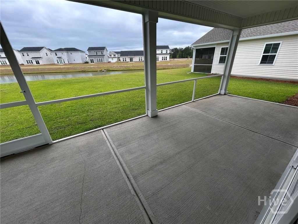 Image 19 of property listing at 135 Mage Circle, Savannah, GA 31302