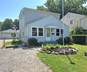 1249 E 342nd Street, Eastlake, OH 44095