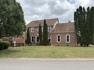 1013 Beech Tree Ln, Brentwood, TN 37027
