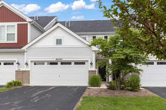 4200 Calder Lane, Aurora, IL 60504