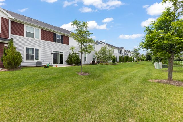 4200 Calder Lane, Aurora, IL 60504