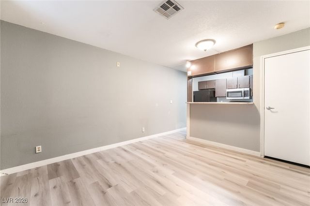 3603 Di Salvo Drive 140, Las Vegas, NV 89103