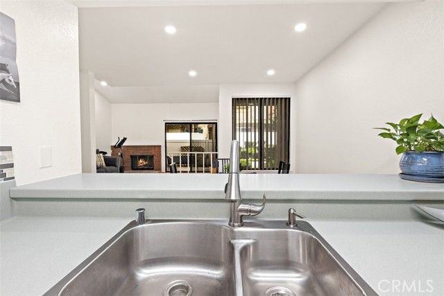 1031 S Palmetto S8, Ontario, CA 91762