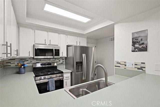 1031 S Palmetto S8, Ontario, CA 91762