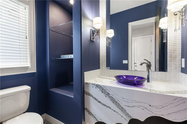 5947 N Cosby Street, Kansas City, MO 64151