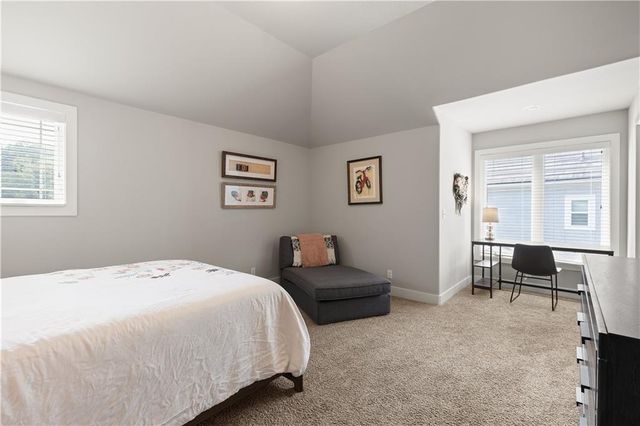 5947 N Cosby Street, Kansas City, MO 64151
