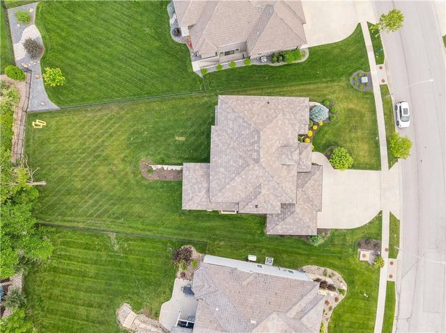 5947 N Cosby Street, Kansas City, MO 64151