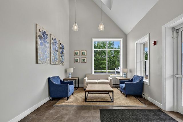 132 Chief Justice Cushing Hwy 213, Cohasset, MA 02025