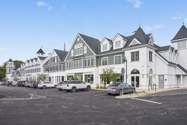 132 Chief Justice Cushing Hwy 213, Cohasset, MA 02025