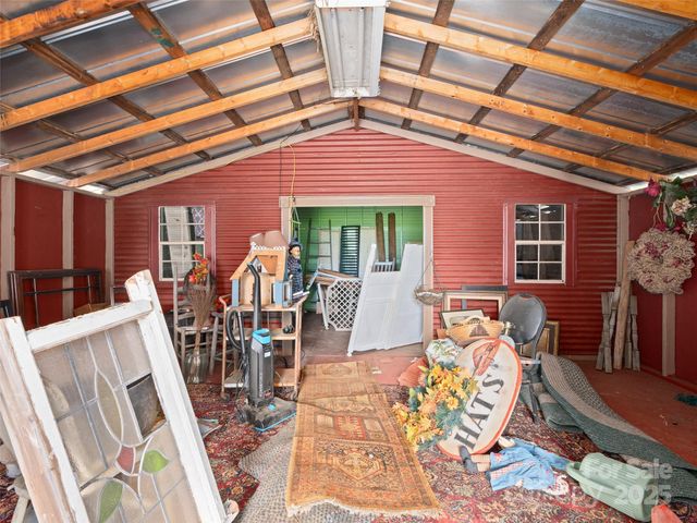 51 Riverbend Street, Waynesville, NC 28786