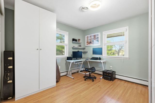 78 Dunstable Rd, Westford, MA 01886