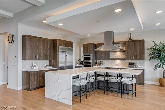 556 Vista Sunset Avenue, Las Vegas, NV 89138