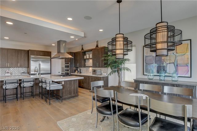 556 Vista Sunset Avenue, Las Vegas, NV 89138