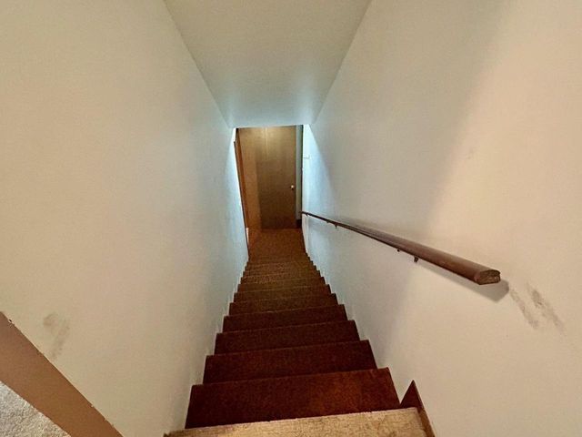 5221 W Loomis ROAD, Greendale, WI 53129