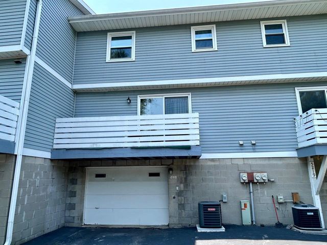 5221 W Loomis ROAD, Greendale, WI 53129