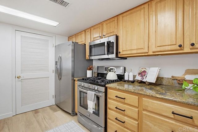 150 N River Circle N 105, Oceanside, CA 92057