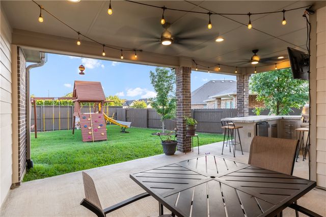 3693 Haskell Hollow Loop, College Station, TX 77845