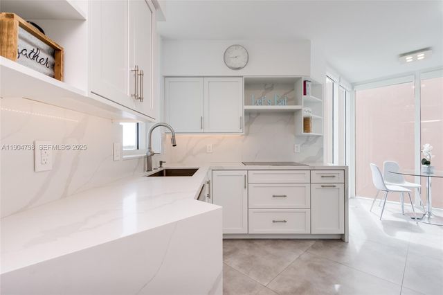 3370 Hidden Bay Drive 303, Aventura, FL 33180