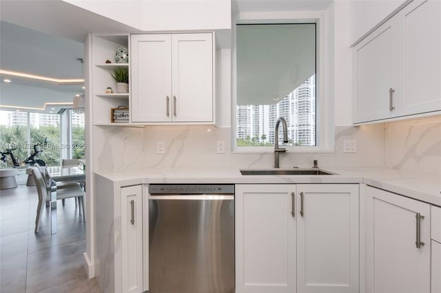 3370 Hidden Bay Drive 303, Aventura, FL 33180