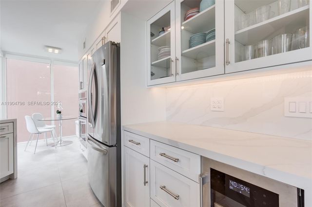 3370 Hidden Bay Drive 303, Aventura, FL 33180